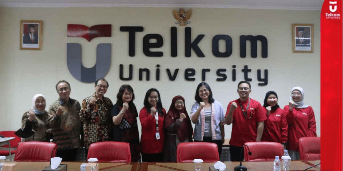 UPH Studi Banding ke Tel-U: Pelajari Perencanaan, Pengembangan, dan Evaluasi Strategis Universitas